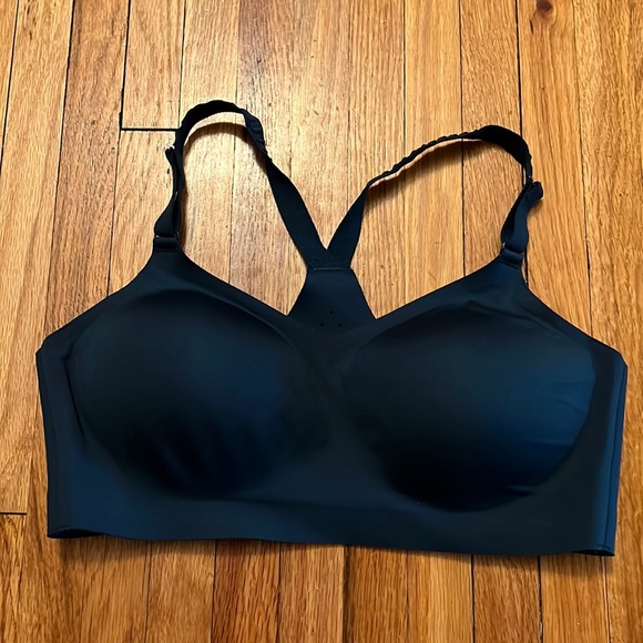 all in motion Other - All in motion Medium sports bra